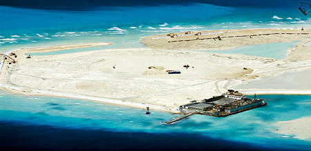 永暑礁大规模填海后，将成为南沙第一大岛。
