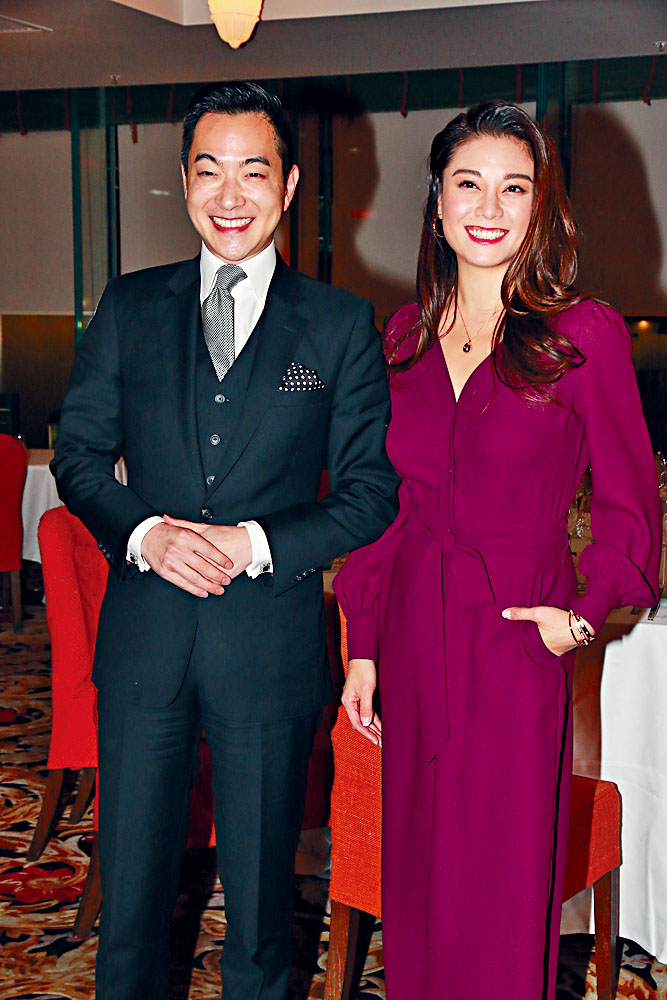 传旧爱廖碧儿明年嫁富贵男友Calvin，陈豪即送上祝福。