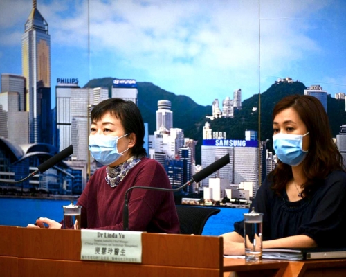 衞生防護中心傳染病處主任張竹君(左)