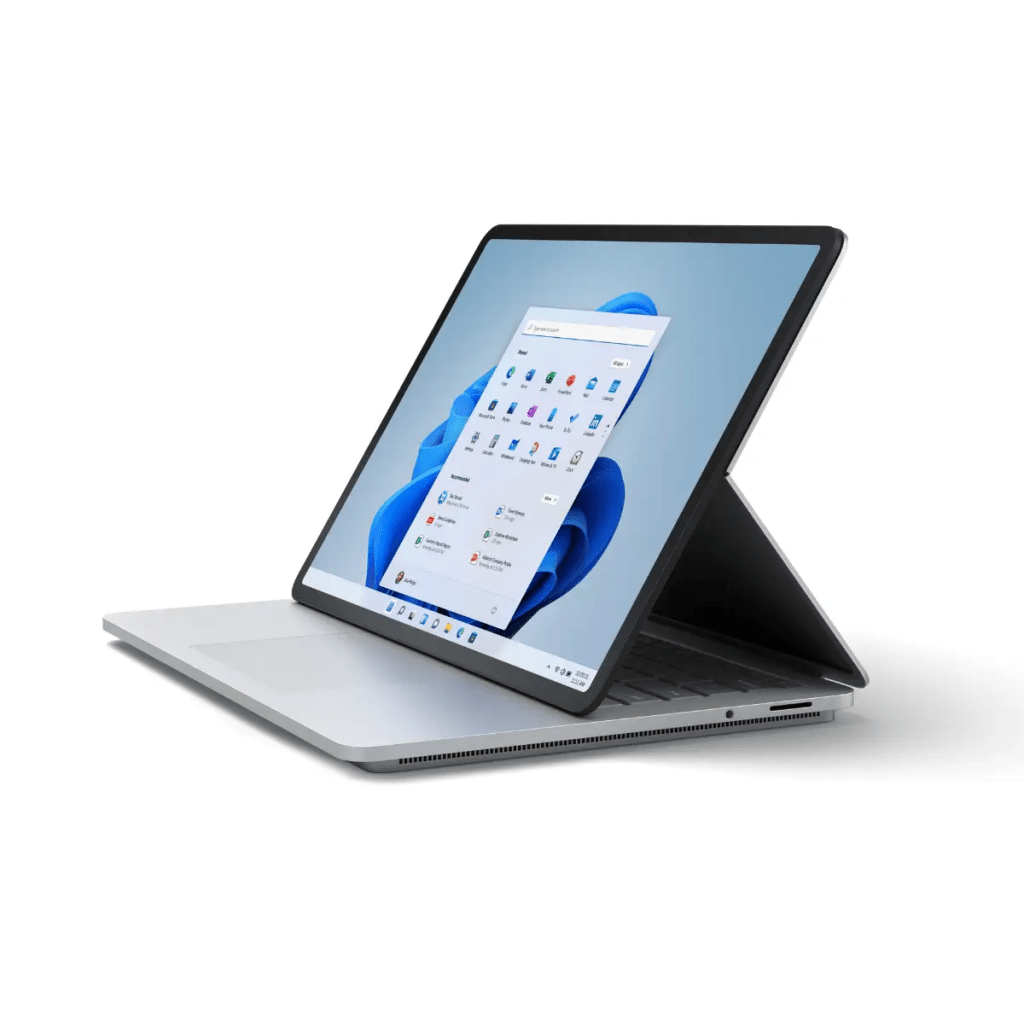 Microsoft Surface Laptop Studio/原價$12,888、Back To School優惠價$9,318，配備2個Thunderbolt™ 4的USB 4.0連接埠，i7系列採用NVIDIA® GeForce RTX™ 3050 Ti獨立圖形卡。（B）