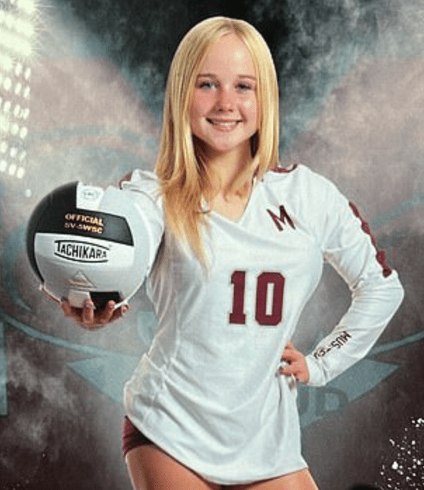 Facebook@EmmaSchultheis Facebook@EmmaSchultheis