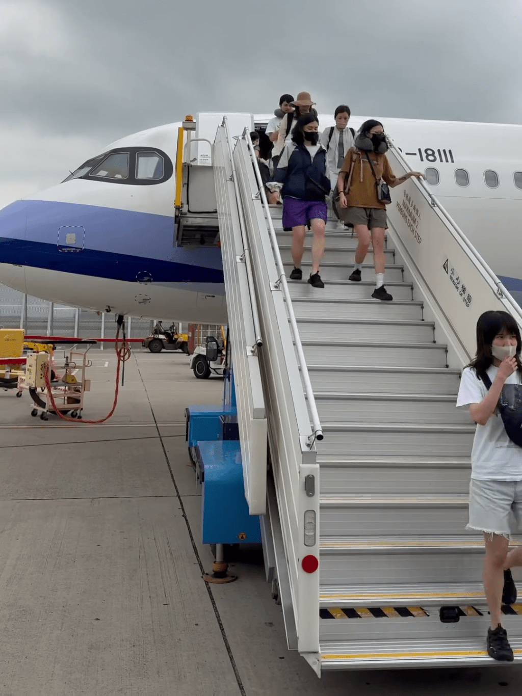 客機最後安全著陸香港機場。Threads@wooflion 客機最後安全著陸香港機場。Threads@wooflion