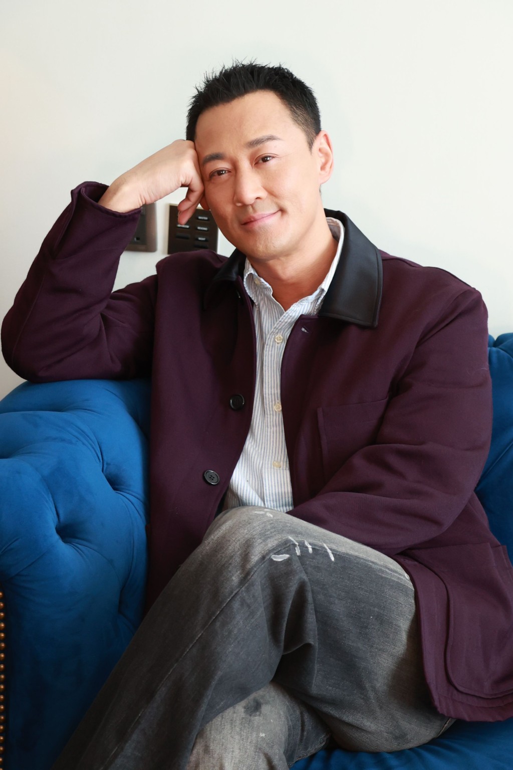 林峰表明在演绎方法上，经常得到古仔指点教路。