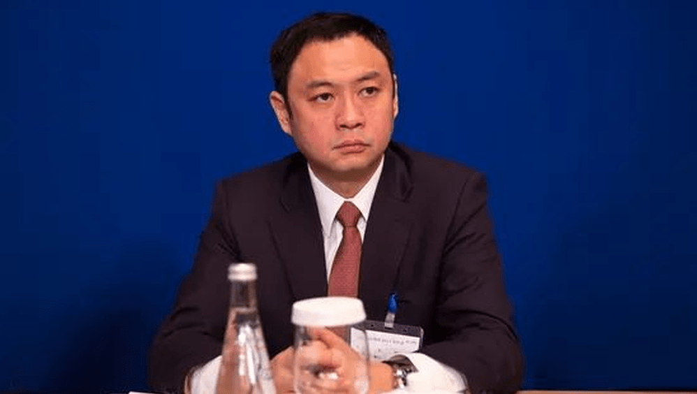萬達集團高級副總裁劉海波被公安帶走。