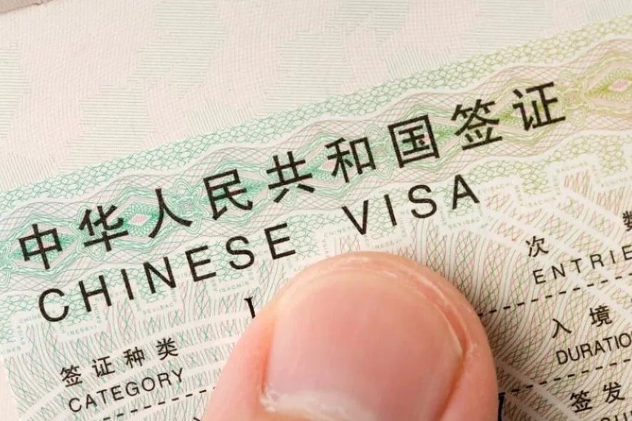 社會擔心K字簽證會對大學生就業造成壓力。網圖