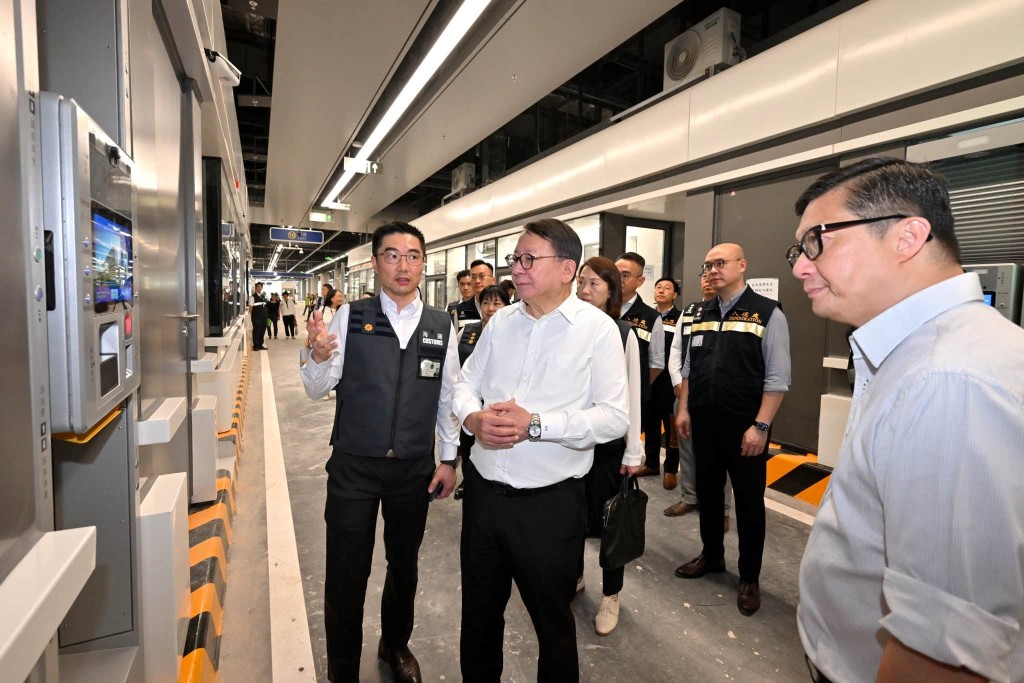 陳國基表示，測試會以「分階段推進、逐步加壓、持續優化」為主軸，進行涵蓋約20個類別、超過100個不同規模的演練和測試。