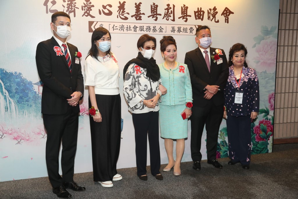 羅豔卿無意復出。