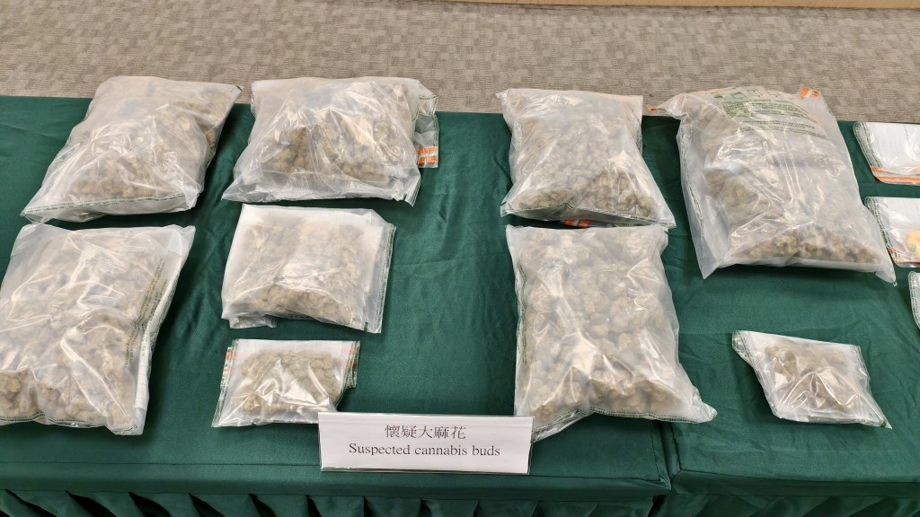 泰國抵港男女行李藏大麻花被捕。