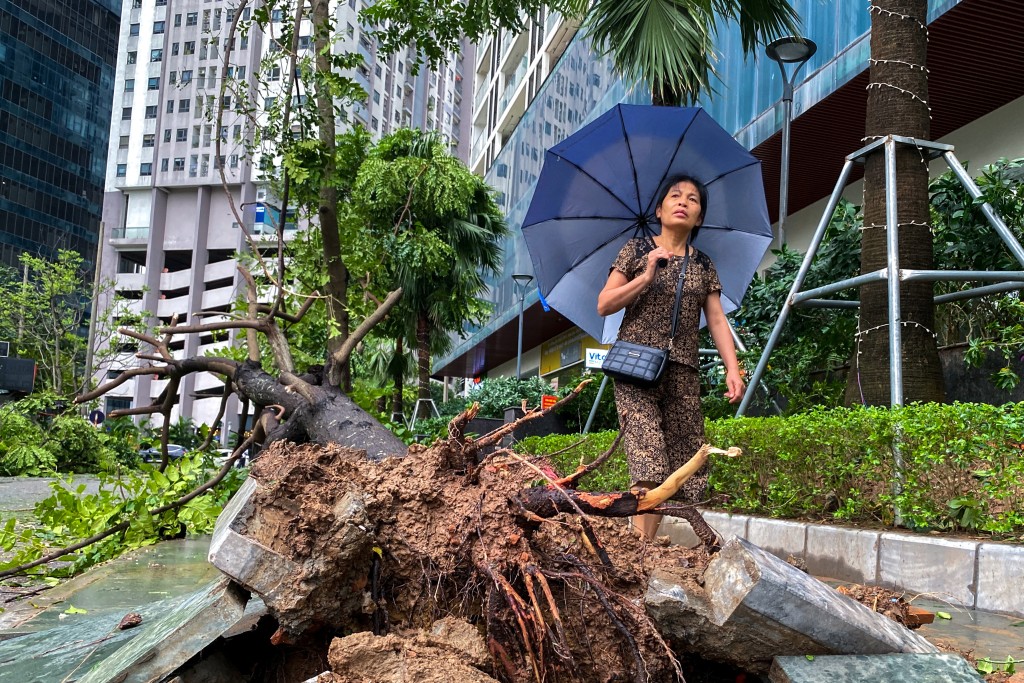 台风摩羯吹袭越南，酿成近200人死亡。(路透社)