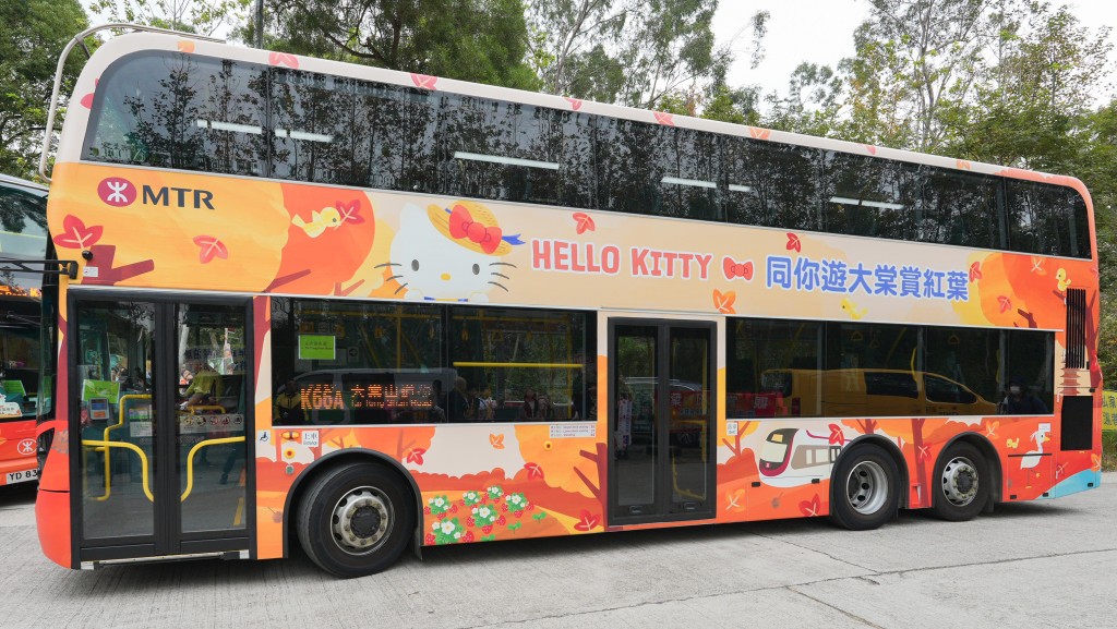 港鐵將安排全新Hello Kitty紅 葉巴士K66A接 載市民前往元朗大棠，更會推出1:120 Hello Kitty紅葉巴士場景模型。（圖片授權：劍橋爸 - 育兒成長Fun享）
