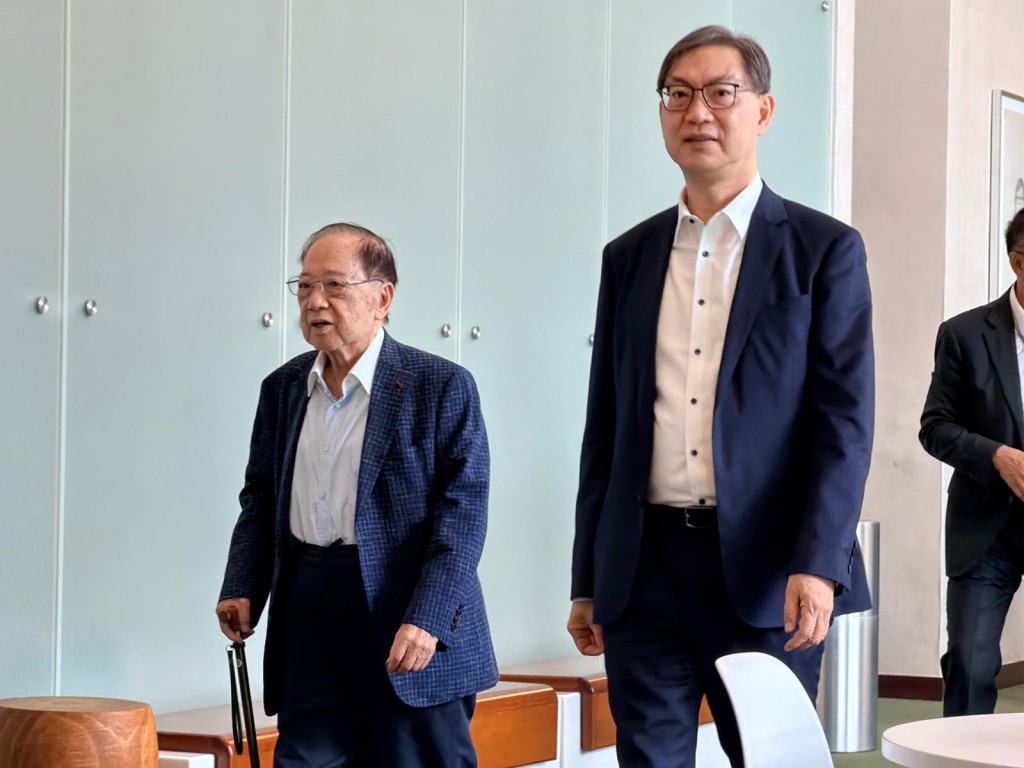 梁志堅(左)、黃浩明(右)。 梁志堅(左)、黃浩明(右)。