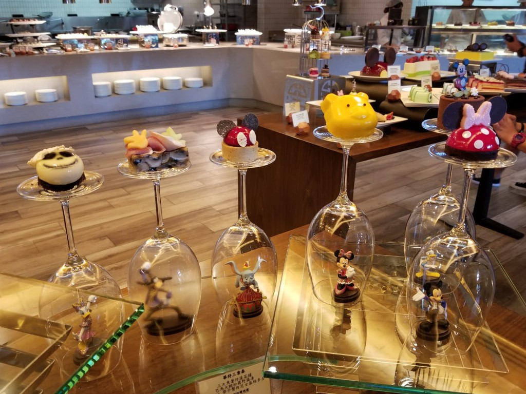 迪士尼卡通造型的Tapas小食及甜品。