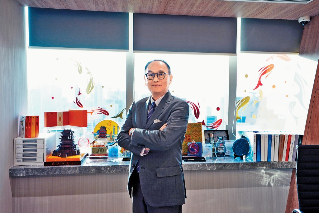 盧楚仁看好澳元未來一年前景，建議有外匯投資經驗者可投資交叉盤。