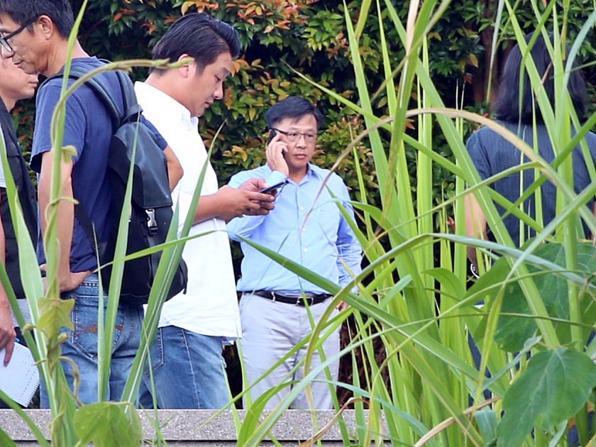 何君堯到場了解。