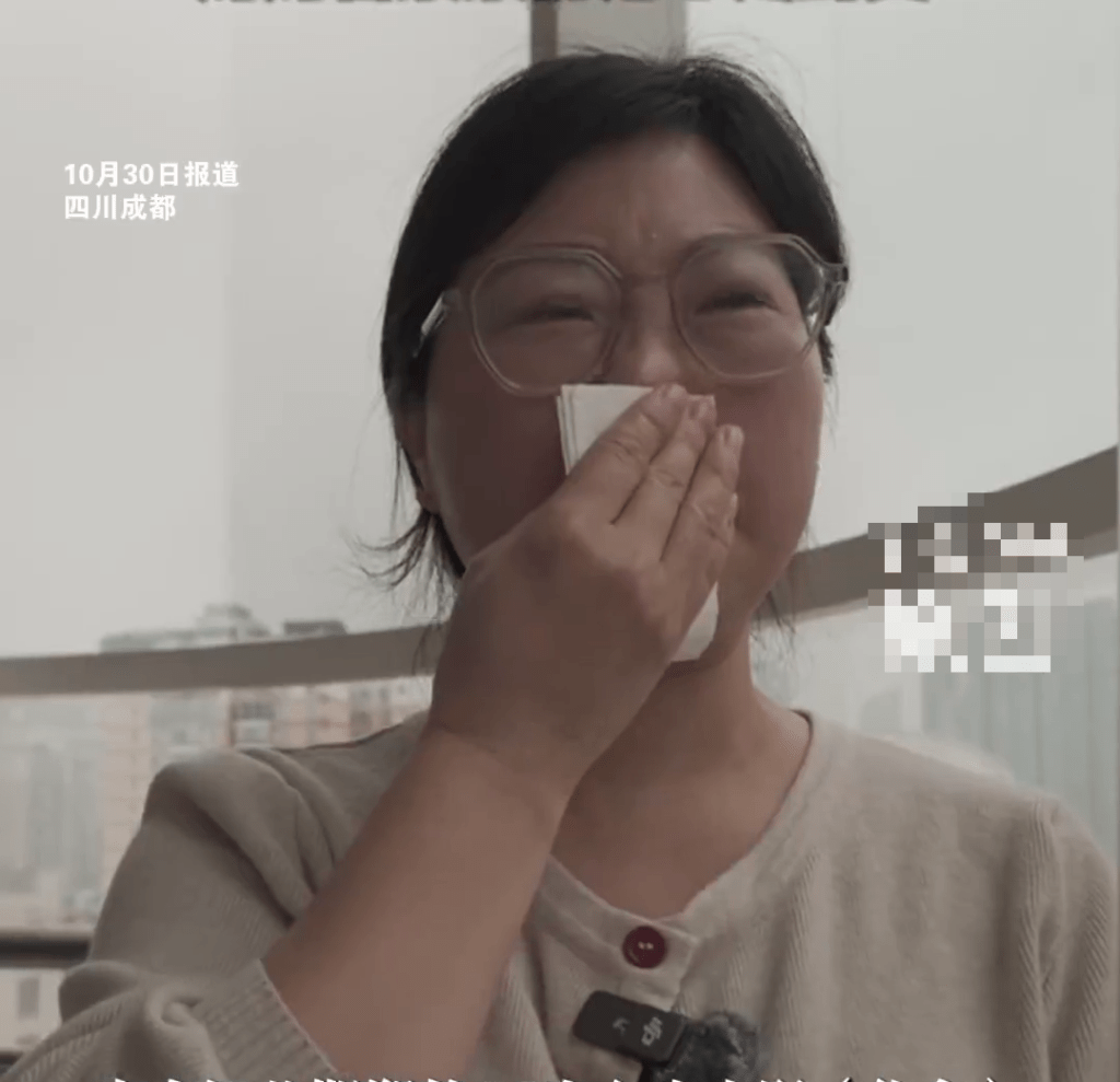 骨溶症女生母親受訪表示非常難過。 紅星新聞 骨溶症女生母親受訪表示非常難過。 紅星新聞