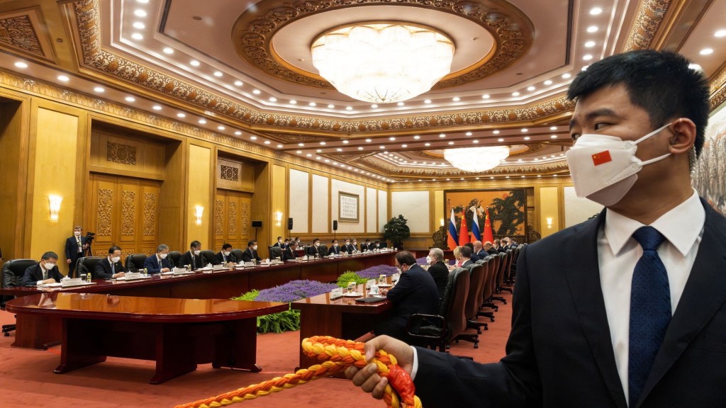 國務院總理李強與俄羅斯總理米舒斯京在北京會談。 路透社