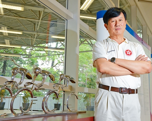 香港单车队总教练沈金康