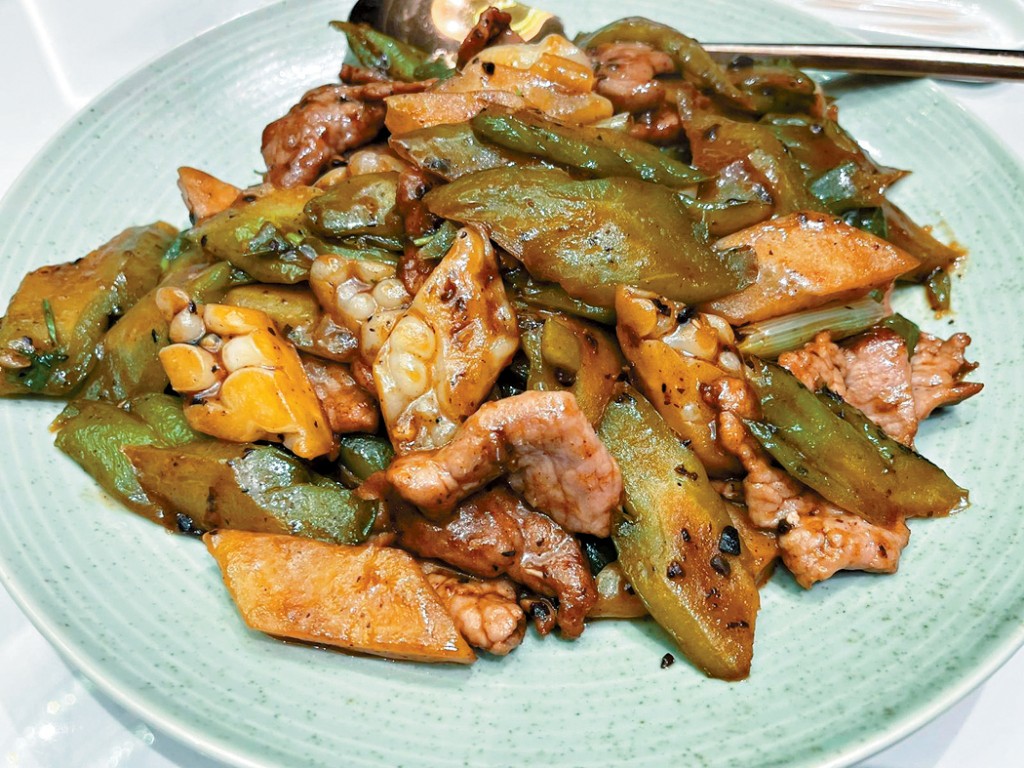 雙色涼瓜炒牛肉 雙色涼瓜炒牛肉
