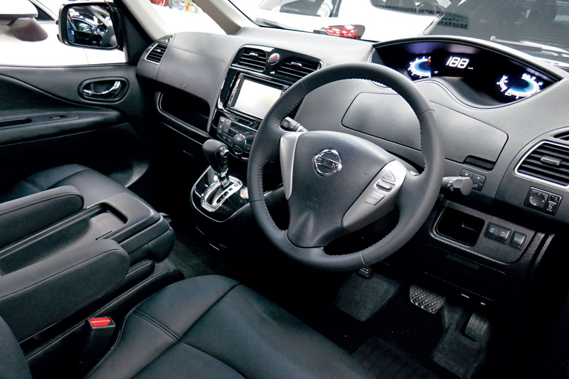 Highway Star版的Serena，車廂設備無一或缺。