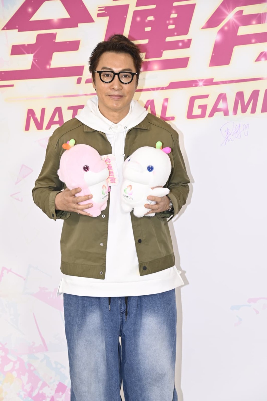 談到《聲秀》決賽賽果遭質疑,作為導師的譚耀文認為三甲賽果合理。 談到《聲秀》決賽賽果遭質疑,作為導師的譚耀文認為三甲賽果合理。