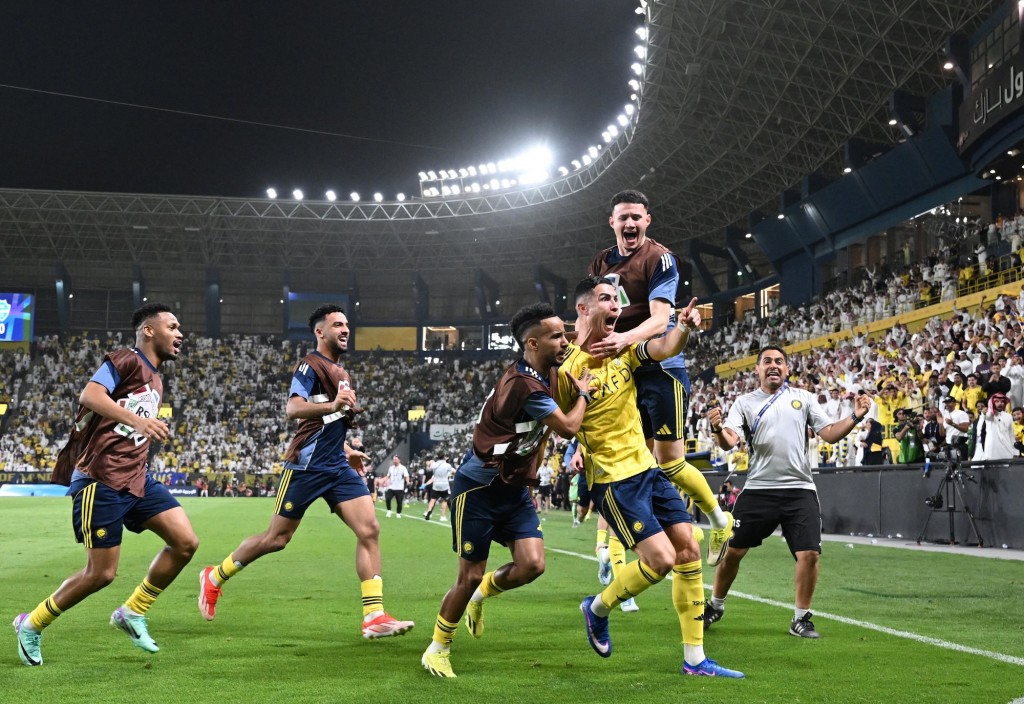 C朗助球隊打破僵局。路透社