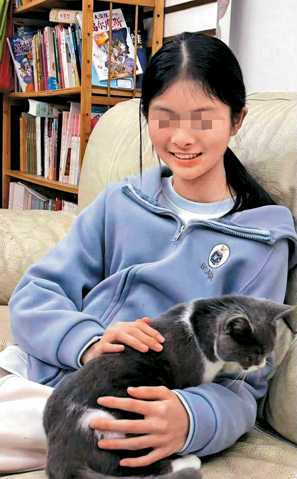 深圳市中級人民法院宣判鍾某無期徒刑。