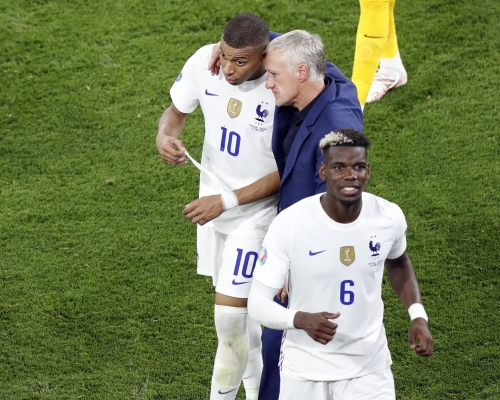 法國人強馬壯，麥巴比及普巴都有狀態。 AP