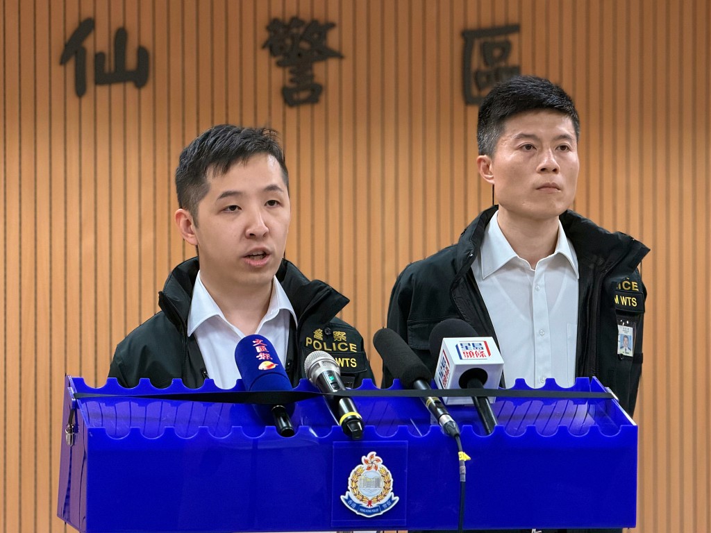 警方交代案情。曾志恆攝 警方交代案情。曾志恆攝