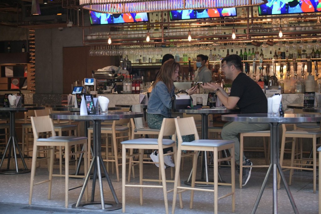 酒吧等可以獲得額外資助。資料圖片