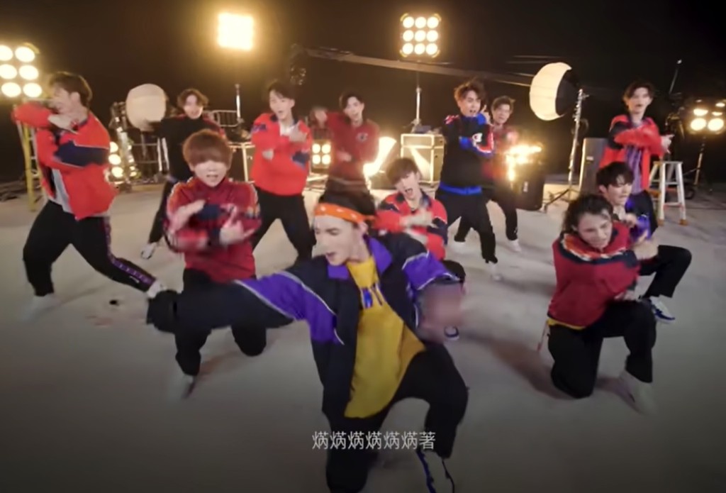 不少人對MIRROR又愛又恨。