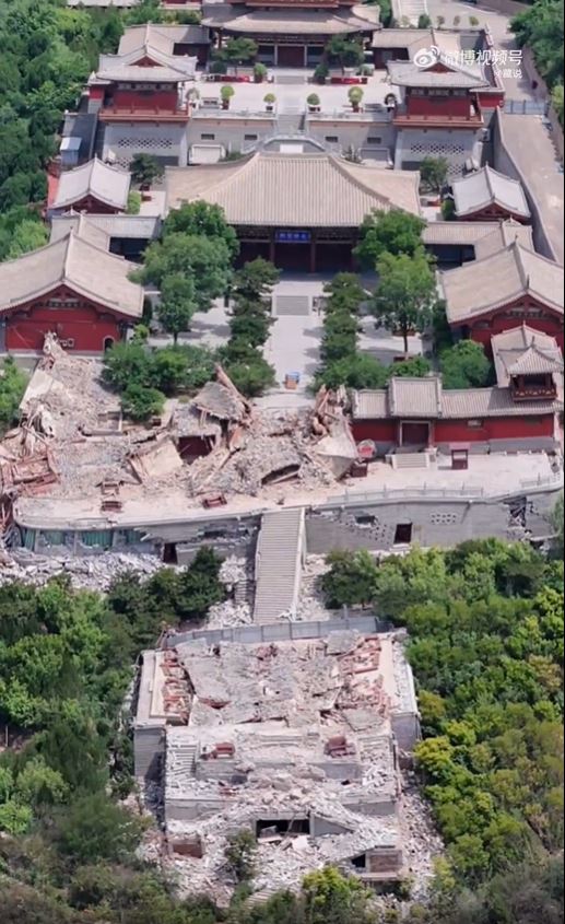 坍塌的太山博物館建築。