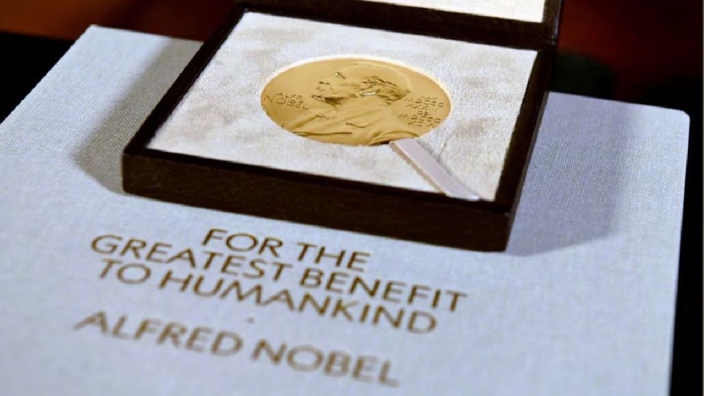 诺贝尔奖是全球学者的最高成就。路透社