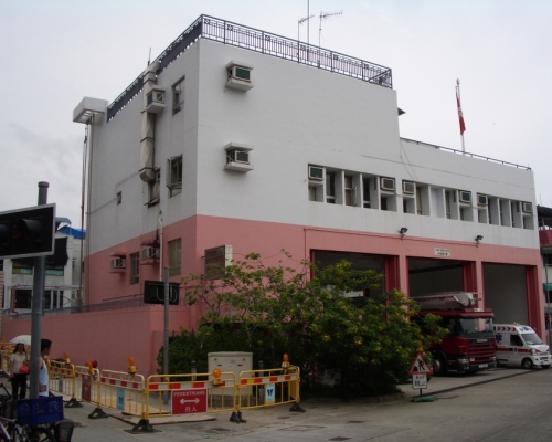 長洲消防船及消防局正進行消毒。資料圖片