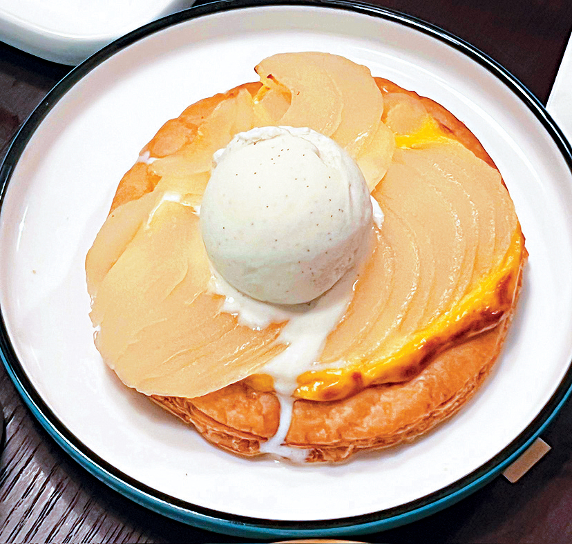 梨撻加上雪糕甜味動人