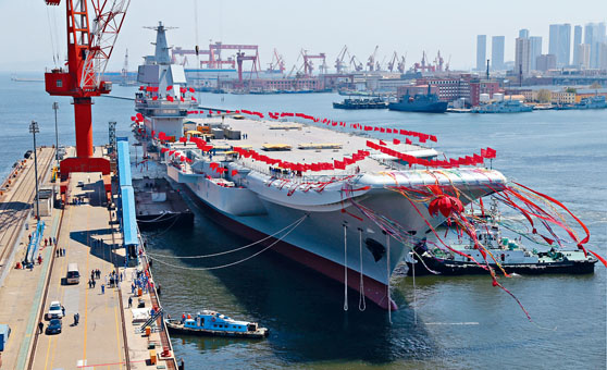 ■中国第一艘国产航母由大连造船厂建造。