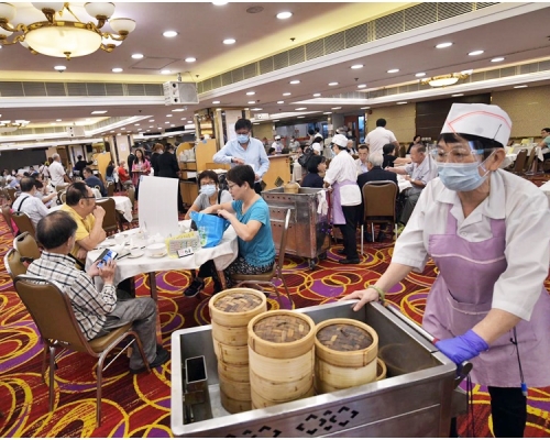 市民到茶樓歎一盅兩件。