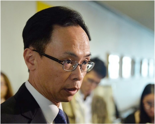 聂德权现阶段不会就补选个别情况作评论。