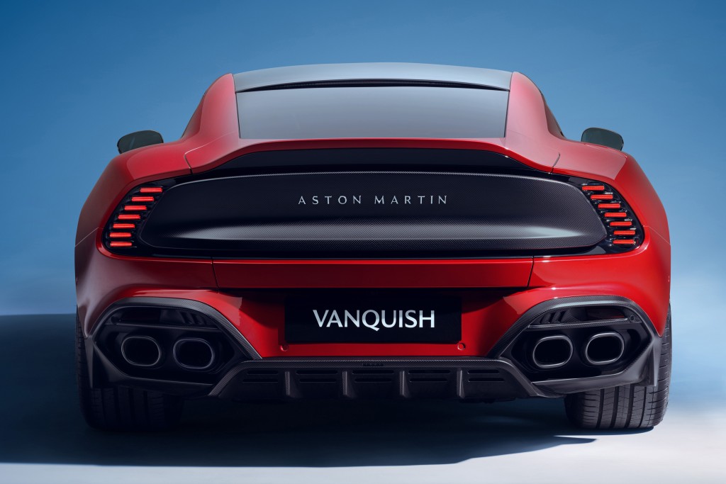 全新超跑Aston Martin Vanquish