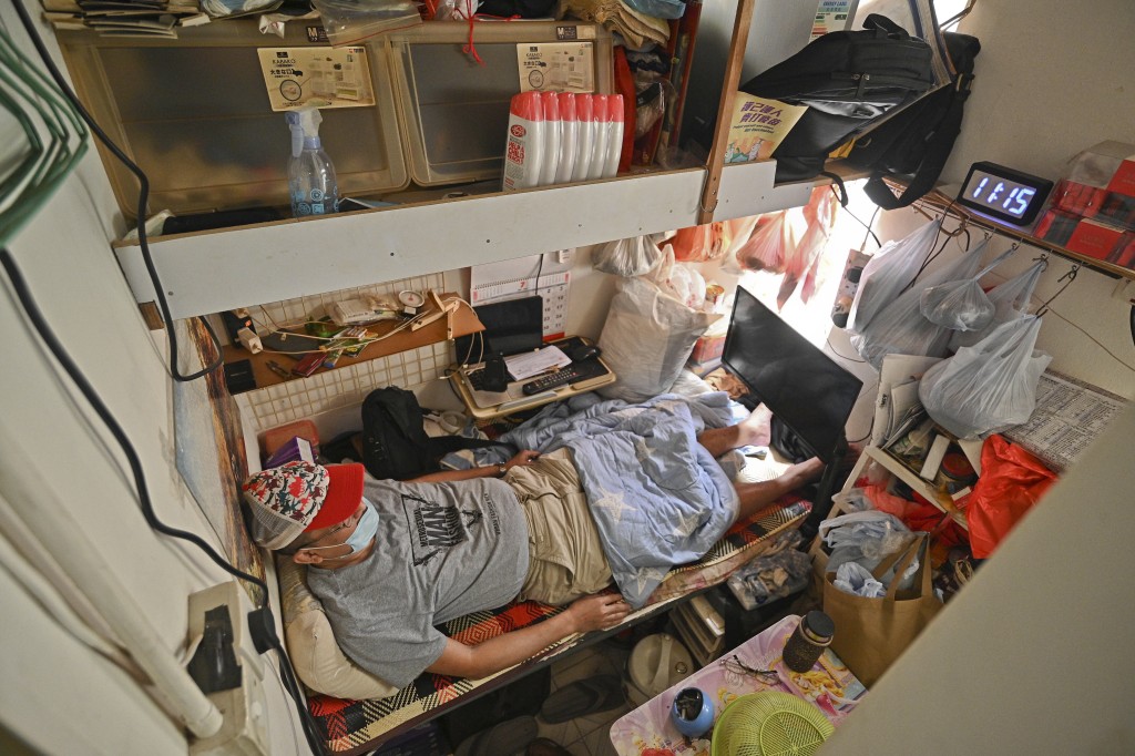 首輪申請配對的項目建議,服務對象必須針對「劏房」住戶、單親住戶、全長者住戶或照顧者。 首輪申請配對的項目建議,服務對象必須針對「劏房」住戶、單親住戶、全長者住戶或照顧者。
