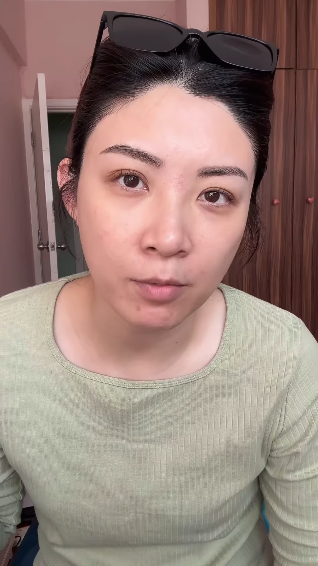 張文采婚後有「幸福肥」外，亦曾以素顏示人。