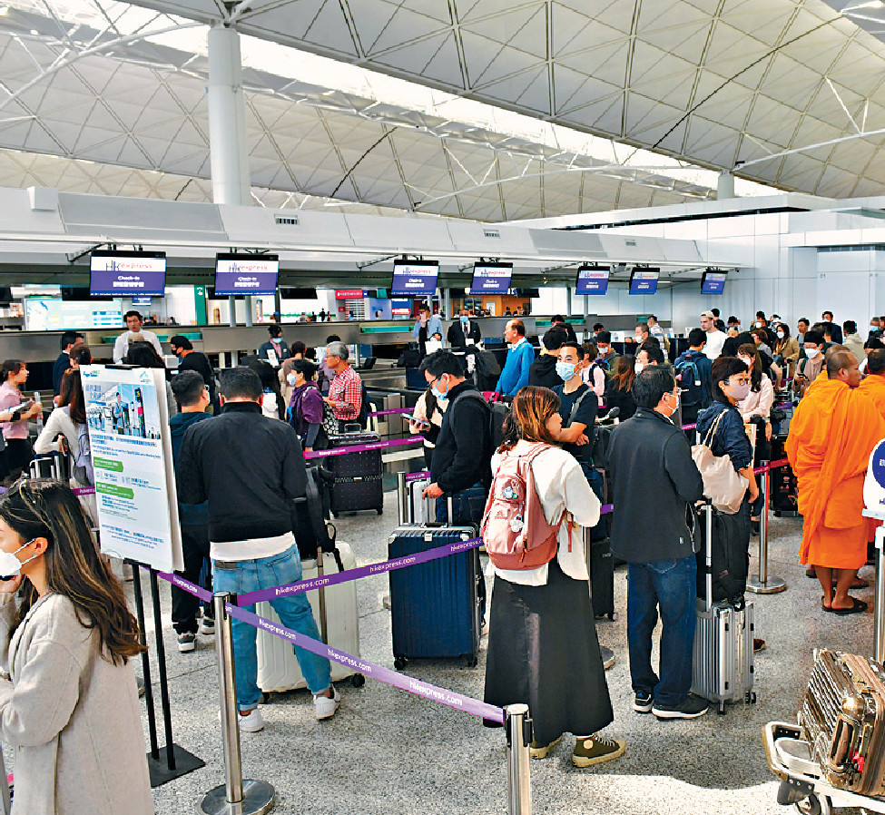 ■機管局指，系統凌晨2時半訊號不穩，8時起系統逐漸恢復，至9時15分已回復正常。