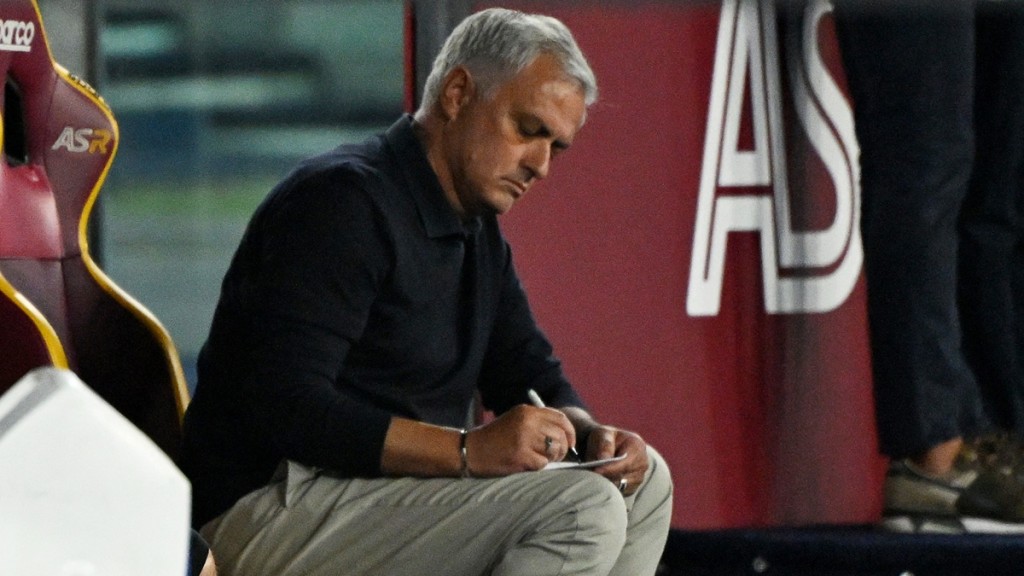 羅馬今季意甲開季表現失準，創教練摩連奴執教生涯以來最差開局。Reuters