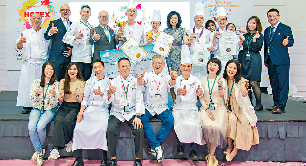 ■會展管理公司飲食部團隊喺今屆香港國際美食大獎，共取得兩金三銀佳績。
