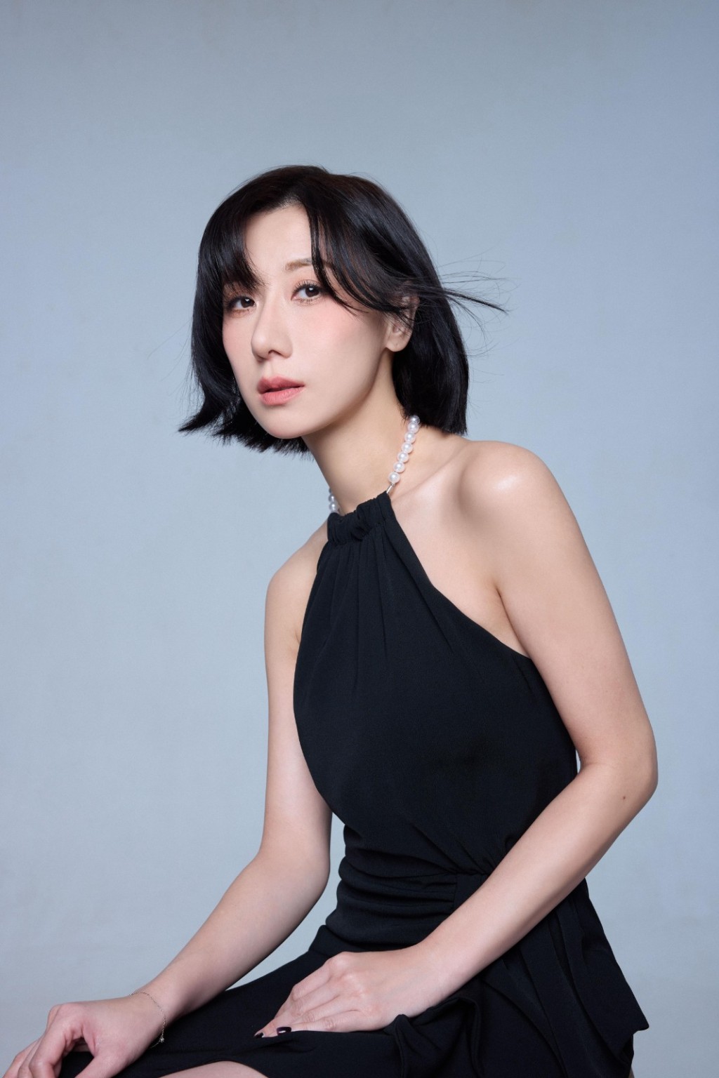 泳兒代表作包括《感應》《花無雪》《我的回憶不是我的》。