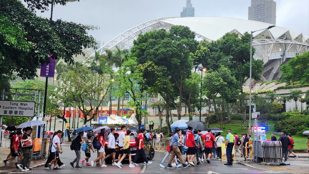 比賽在香港大球場上演。黃文威攝 比賽在香港大球場上演。黃文威攝