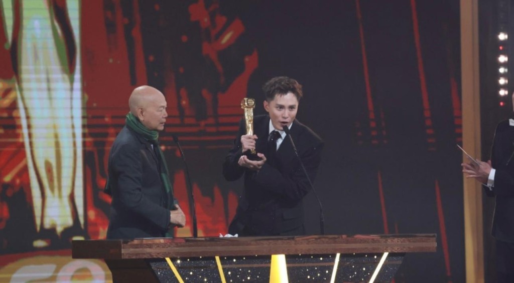 何廣沛在家英哥手中拿下男配角。 何廣沛在家英哥手中拿下男配角。