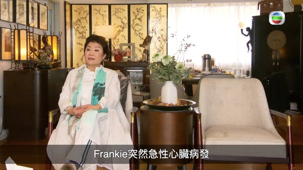 看到Sabrina身旁的空櫈，不少網民已感到很難過。