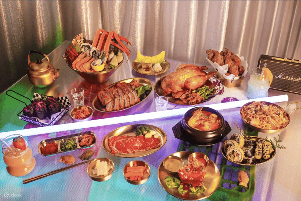 逸東酒店自助餐買一送一 自助晚餐任食蟹腳/麵包蟹、 農曆新年假一樣有優惠|親子優惠(圖片來源:Klook) 逸東酒店自助餐買一送一 自助晚餐任食蟹腳/麵包蟹、 農曆新年假一樣有優惠|親子優惠(圖片來源:Klook)
