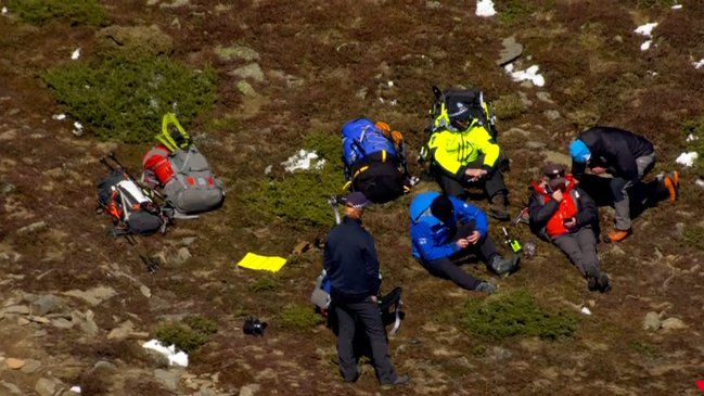 博貢山發現2名中國女遊客在徒步登山時因惡劣天氣導致失溫身亡。維州警方
