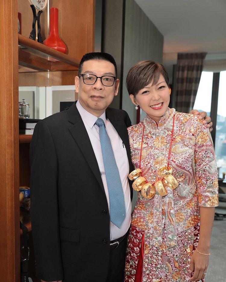 看到女兒有個好歸宿,梁爸爸當然開心又放心!
